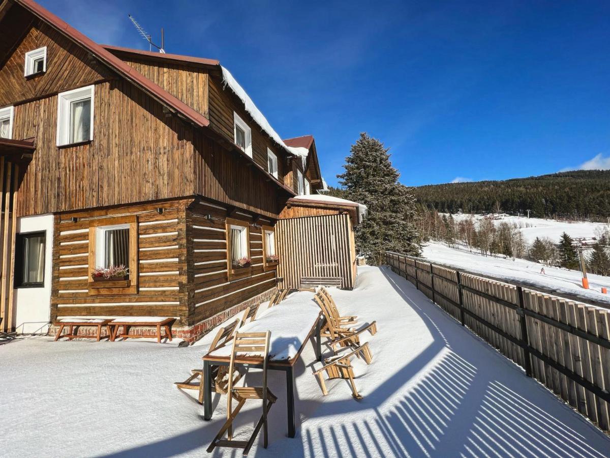 Bouda U Vleku Chalet *